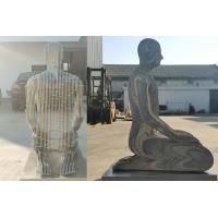 China Modern Brushed Stainless Steel 316 Kneeling Man Statue on sale