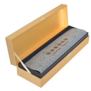 China Luxury Lid Hinge Base Cardboard Gift Boxes Environmental Friendly Paper supplier
