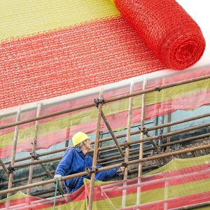 China Construction Safety Net, HDPE Cat Safety Net Balcony Pet Anti-Fall Netting Super Hot Protective High Strength Scaffold Nets Safety Construction Fence Net HDPE High Visibility Temporary Barrier Netting wholesale
