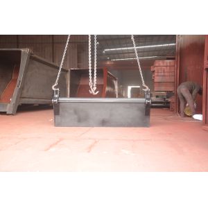 China Zoomlion Garbage Truck Spare Part: Garbage Scraper for Scraping Residual Waste & Aiding Collection wholesale