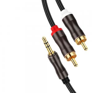 China Colorful Video Audio Cables , Stereo Jack Cables 2 Rca 3.5Mm Digital To Male For Car supplier