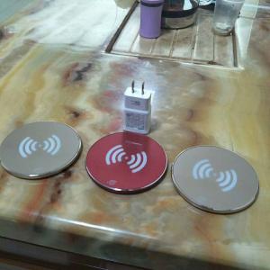 Newest 10W fast wireless charger for iPhone ,mobile phone accessories