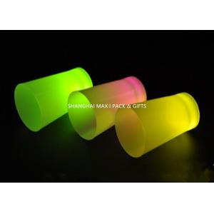 Plastic Glow In The Dark Party Cups Personalized , Wedding Favors Beer Drinking Led Party Cups  Flashing