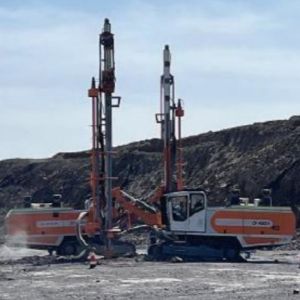 China Exploitation minière des roches Forage par soufflage Compresseur d'air Forage de surface intégré DTH Machines supplier