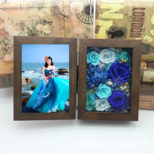 Luxury Gift Walnut Wood Photo Frame Preserved Flower Photo Frame For Lover Home