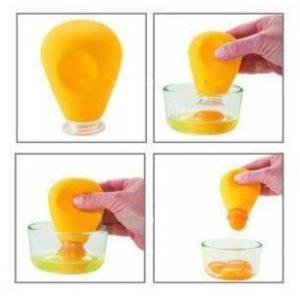 China Silicone Rubber Egg Yolk Separator,Custom Food Grade Silicone Egg Yolk Filter Separator Kitchen Egg Tools supplier