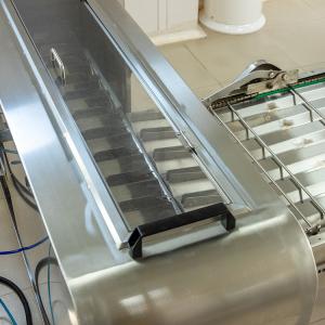 China Stainless Steel Cooling Conveyor Belt For Food Processing supplier