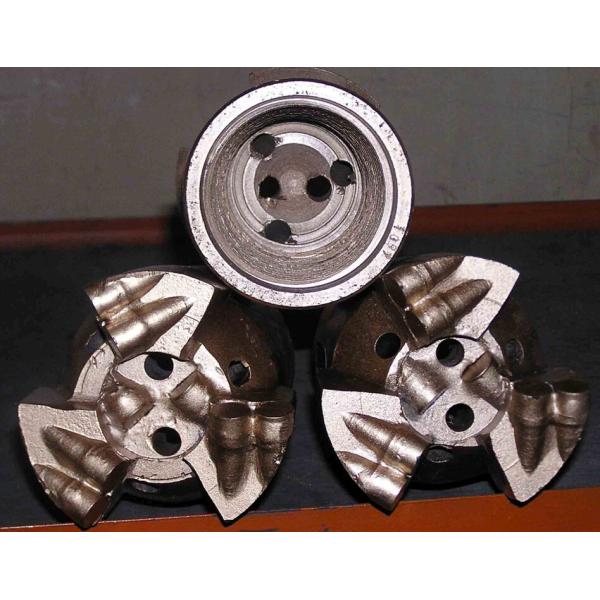 China peu de foret de noyau de diamant de 86mm PCD (diamant polycristallin) pour le perçage d'exploration d'extraction pour le grès, chaux supplier
