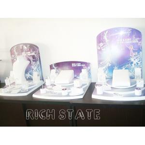 China Acrylic jewelry display stand supplier