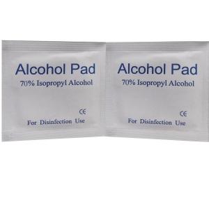 China Alcohol pad Cleansing and Antiseptic wipe Pre-injection Swab in custom size supplier