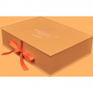 Leatherette Valentines Day Surprise Box , CMYK 4C Custom Wig Packaging Boxes