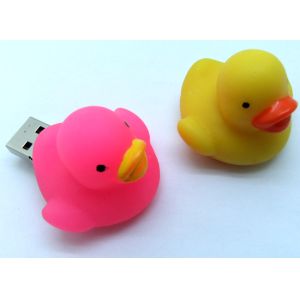 China O flash feito sob encomenda Ducky de borracha bonito do Usb do usb da novidade quente da venda conduz a capacidade real supplier
