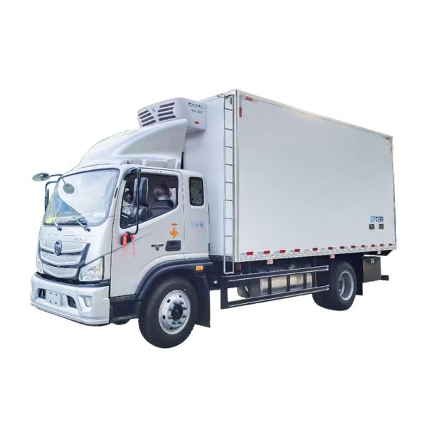 2 Axle 6 Wheels 4x2 Foton Cooling Van Freezer Truck Refrigerated Box Truck with Dimensions L x W x H mm 5995*2456*3600