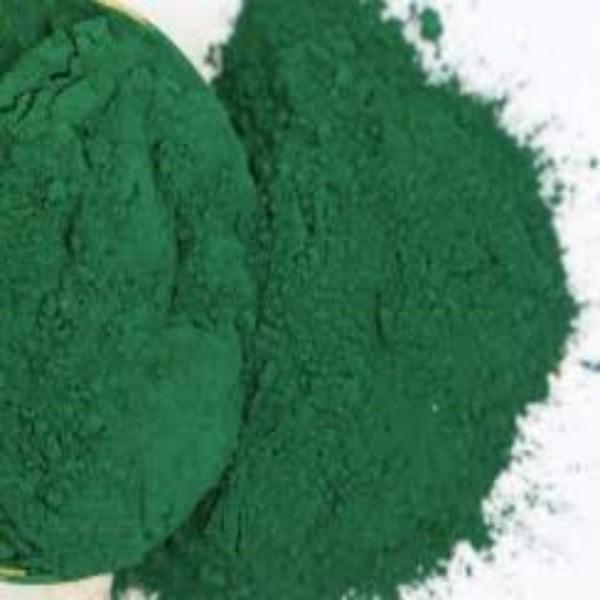 China O pigmento do óxido de ferro da resistência do alcaloide pulveriza o bons Dispersibility e Flowability wholesale