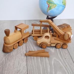 OEM ODM Handmade Wooden Toys For Toddlers , Kids Wooden Train Set