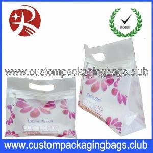 China Portable Waterproof Trave Custom Packaging Bags Clear PVC Material With Zipper supplier