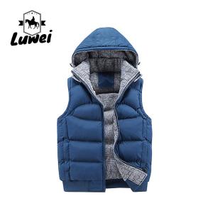 China Custom Utility Warm Thick Waistcoat Utility Cotton Stand Collar Zipper Male Quilted Dress Vest Men with Hoodie