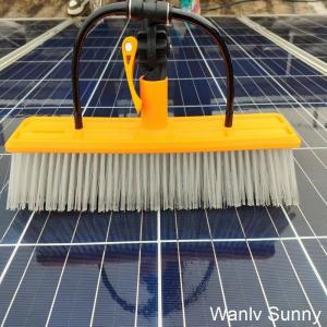 China Fuel Manual Solar Panel Cleaning Brush for Commercial Buildings and Residential Houses supplier