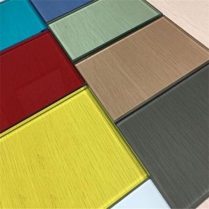 China Vidrio templado de color resistente a los impactos de 3 mm - 19 mm de borde pulido fino vidrio endurecido para arquitectura moderna / decoración del hogar supplier