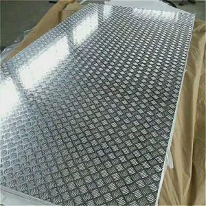 China 18 Gauge Chequred Polished Aluminum Sheet , 6061 Aluminum Checkered Sheet supplier
