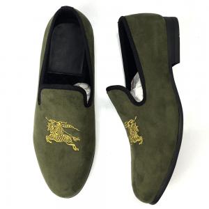 China Wedding Mens Leather Slip On Shoes Men'S Smoking Slippers EVA Insole Material supplier