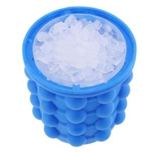 Multi Functional Silicone Ice Cube Maker Food Grade Ice Buckets Saving Space