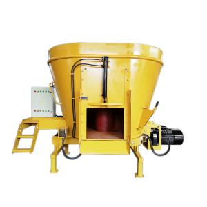 China Dairy Farm 380v 15kw TMR Mixer Machine Poultry Feed Grinder Machine supplier