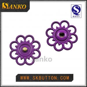 Flower shape metal button for girls' apparel