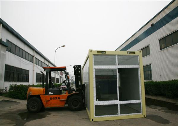 Flat Pack Custom-made Prefab Container House Environmental Friendly