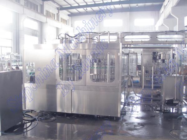 16 Heads Bottled Water Filling Machine / Automatic Bottling Machine Low Noise