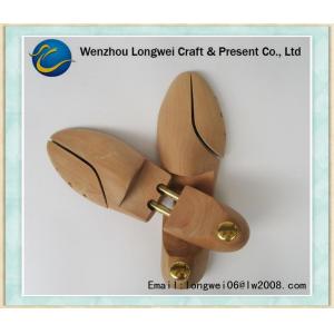 China Shoe Stretching Aromatic Wooden Shoe Stretcher , Cedar Shoe Tree supplier