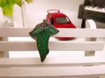 Green Leaf Metal Brooch For Men ODM Available Decorations Gifts
