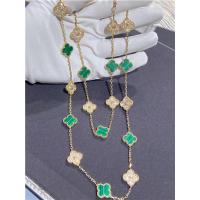 China 18K Yellow Gold Van Cleef And Arpels Vintage Alhambra Necklace With Diamond And Malachite on sale