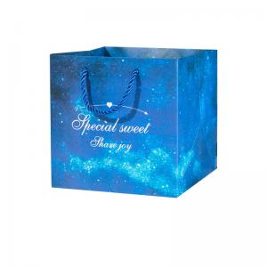 China Buy Custom Printed Square Wide Gusset Paper Paper Carry Bags Manufacturers supplier