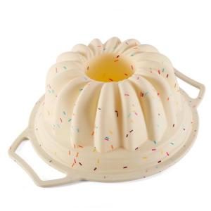 China Non Stick Fluted Mini Cake Silicone Mold With Sturdy Handle supplier