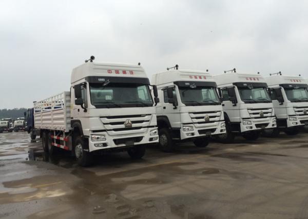 25 - 40 Tons Commercial Cargo Vans Truck Radial Tyre For Transporting Light