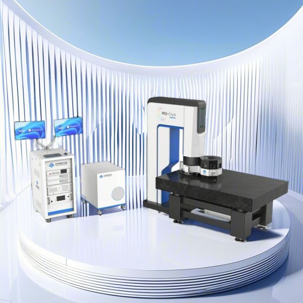 7+2 オプティカル・ウィンドウ・スーパーコンダクティング・クリオスタット 低テンプ・ラーマン/PL試験用