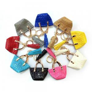 China Glitter Leather Small Purse Keychain , Chorme Plated Change Pouch Keychain supplier
