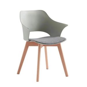 PP Plastic Modern Leisure Chair Ergonomic Living Room Furniture