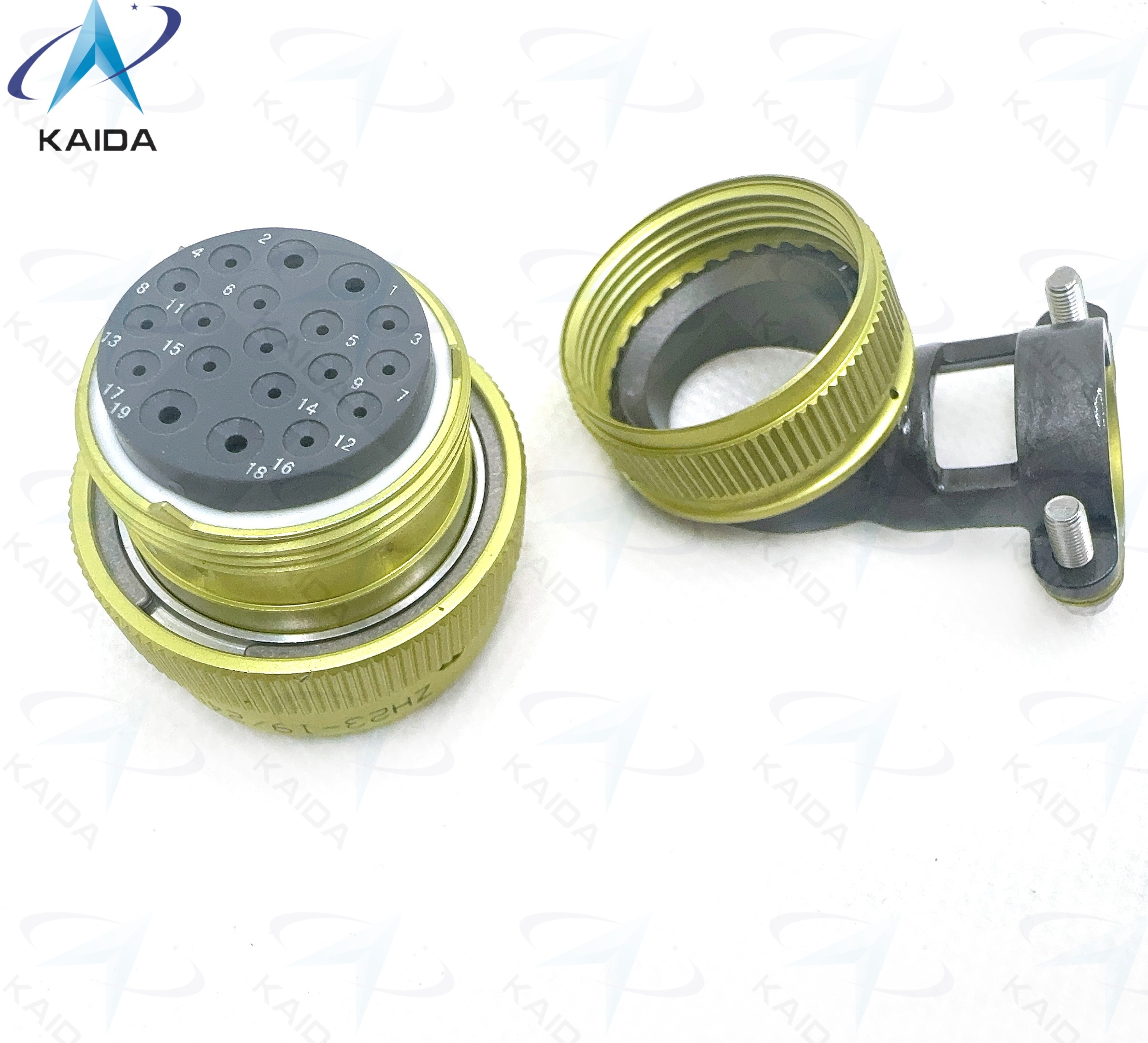 Conector Eléctrico Circular Serie ZH23, Carcasa de Aluminio Anodizado para Aplicaciones Industriales. ZH23-19/24P-8-B con abrazadera de cable en ángulo.