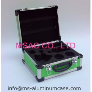 China Caixa dura de alumínio verde com EVA Inside For Medical Accessories cortada wholesale