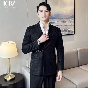 China Custom Logo Men's Leather Suit Jacket in Peaked Style for Casual and Formal Wear supplier