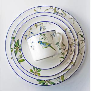 Living Art Bone China Tableware Sets / Porcelain Dinner Set For Party