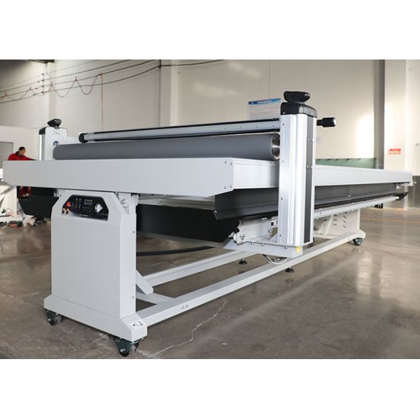 Semi Automatic Flatbed Applicator 1630 mm Sign Roller Applicator Durable