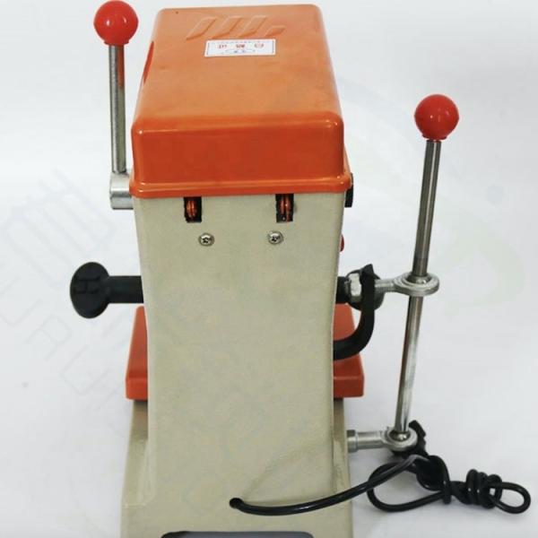 China DF-368A Car Key Cutting Machine for Cutting and Copying Door Key Blanks 32*32*39cm wholesale