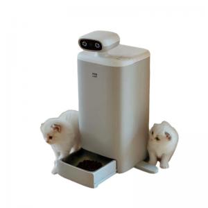 2.5L Feeder Smart Companion Robot For Pets Small Size Light Weight OEM / ODM