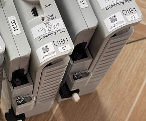 DI01 ABB Digital Input Module 16 Digital Input Signals 24 Or 48 VDC DI Channels