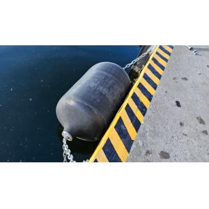 China Foam Fender With A Diameter Of 1 M And A Length Of 2 M supplier