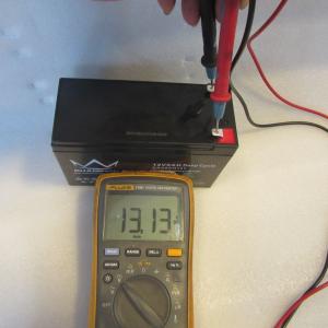 bateria acidificada ao chumbo recarregável do terminal 2.7A AGM de 12v 9ah F250