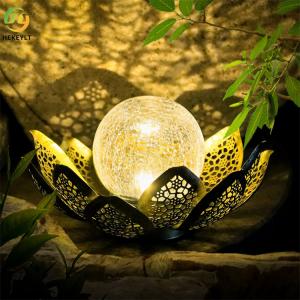 Waterproof Solar Outdoor Lights Crackle Globe Glass Lotus Decoration
